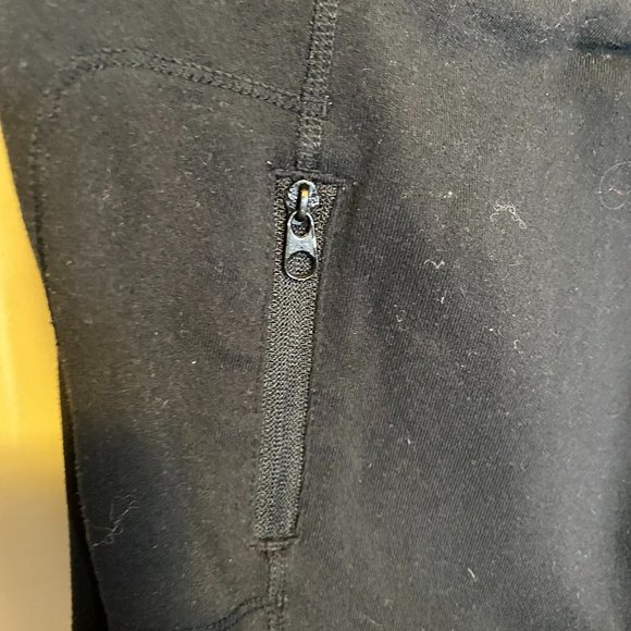 Lululemon Crop Leggings - Picture 7 of 7